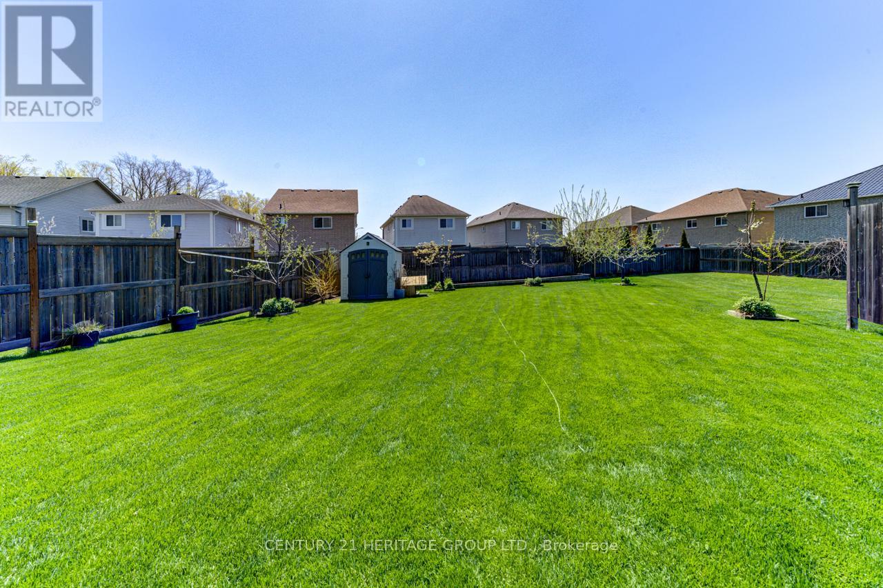31 Lancaster Court, Barrie, Ontario  L4M 0G1 - Photo 46 - S12144067