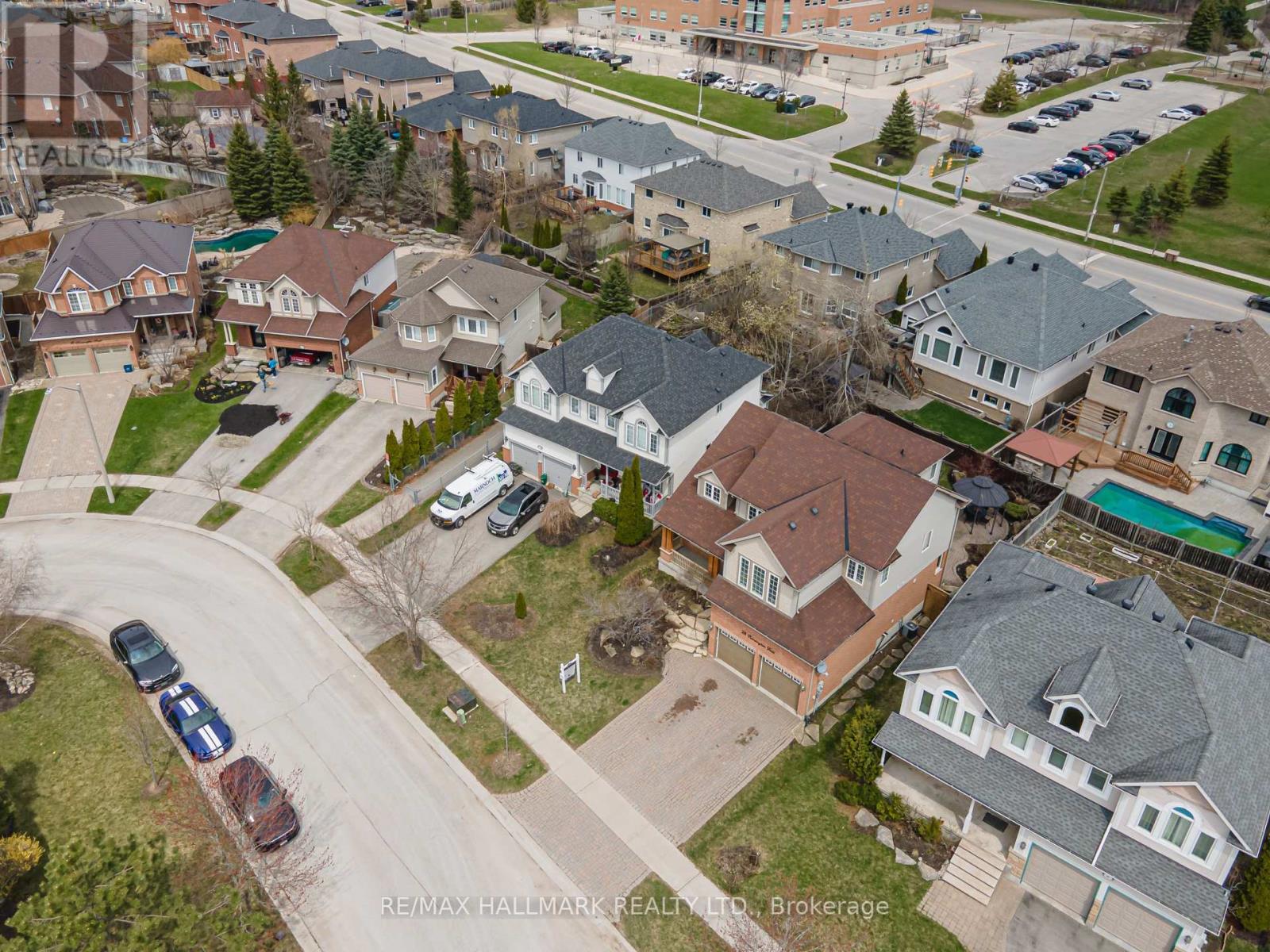 28 Kensington Trail, Barrie, Ontario  L4N 0K5 - Photo 35 - S12144200