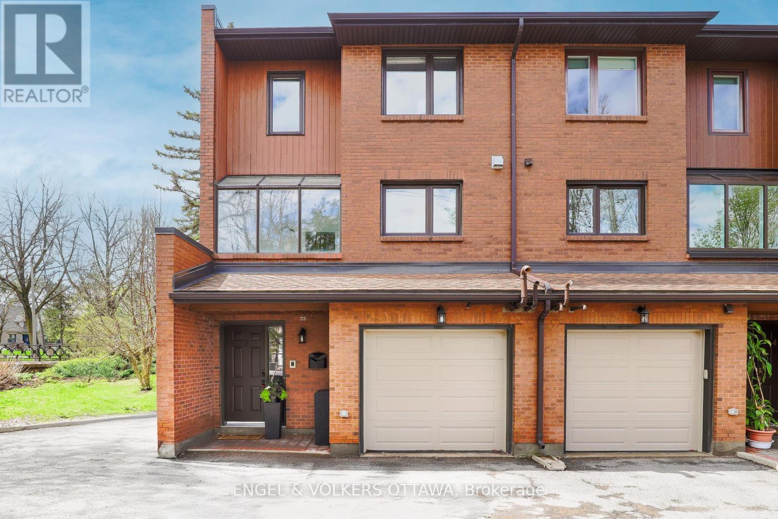 2 - 625 RICHMOND ROAD, Ottawa, Ontario