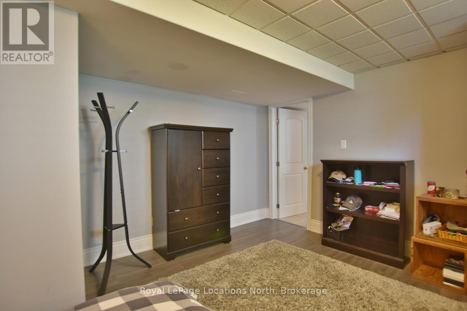 10 Barr Street, Collingwood, Ontario  L9Y 0E5 - Photo 32 - S12144238