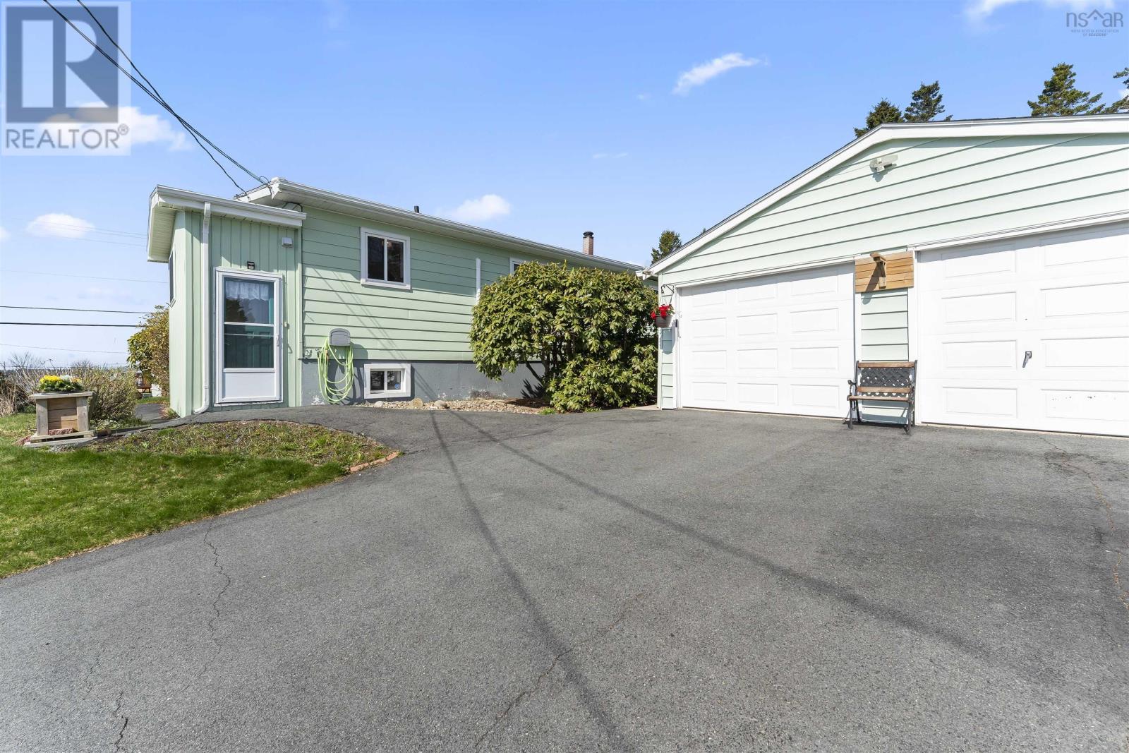 Property at 81 Oceanlea Drive image 2