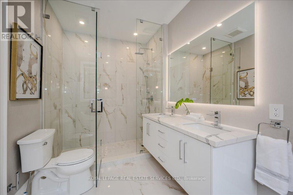 78 South Kingsway, Toronto, Ontario  M6S 3T3 - Photo 27 - W12144094