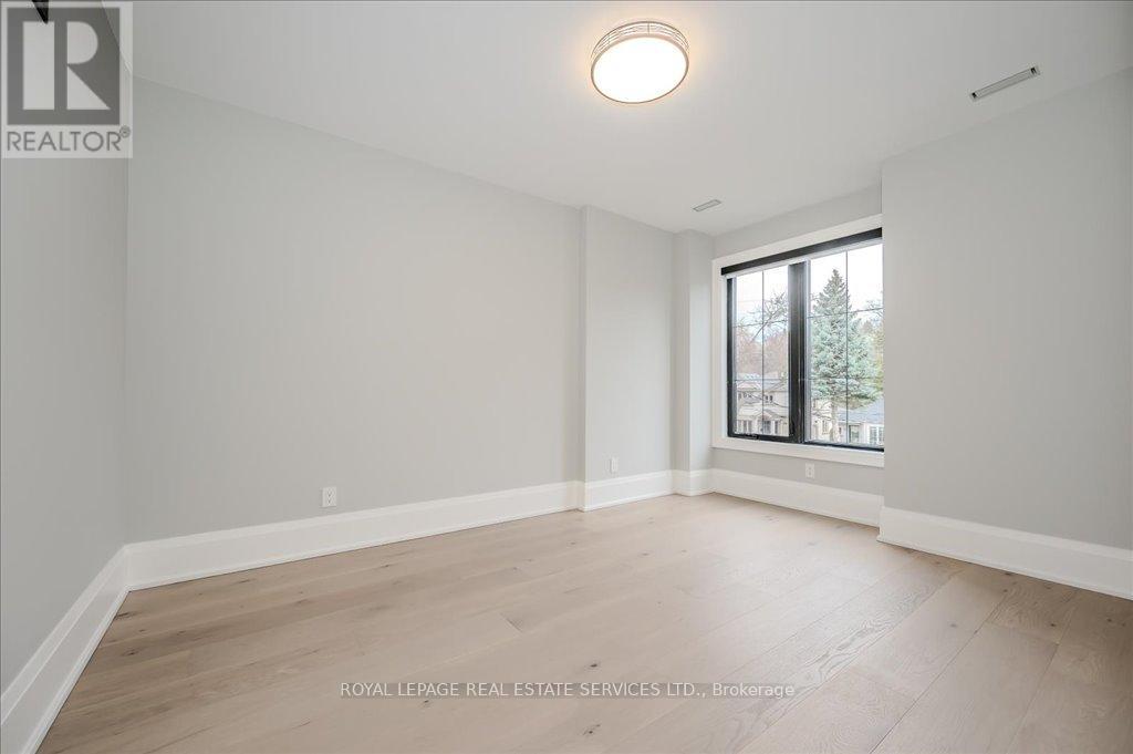 78 South Kingsway, Toronto, Ontario  M6S 3T3 - Photo 32 - W12144094