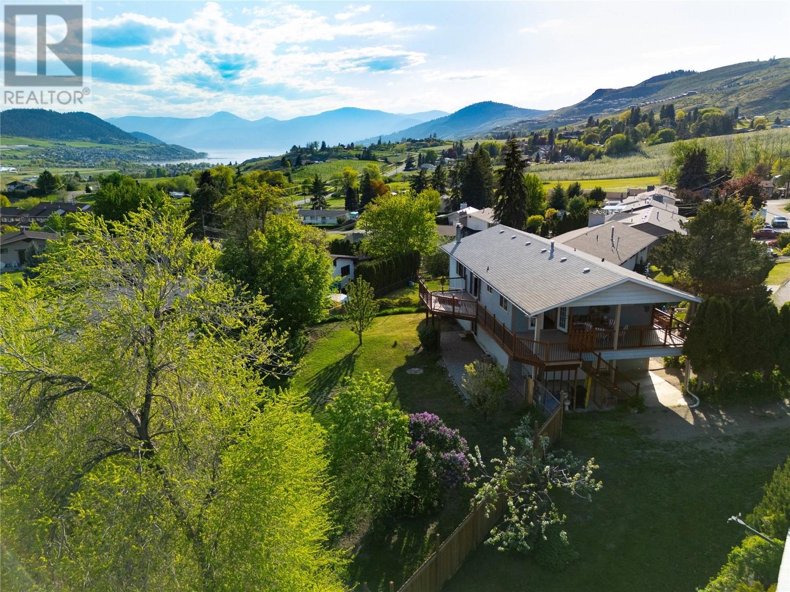 5826 Bartlett Road, Vernon, British Columbia  V1H 1B2 - Photo 2 - 10346507