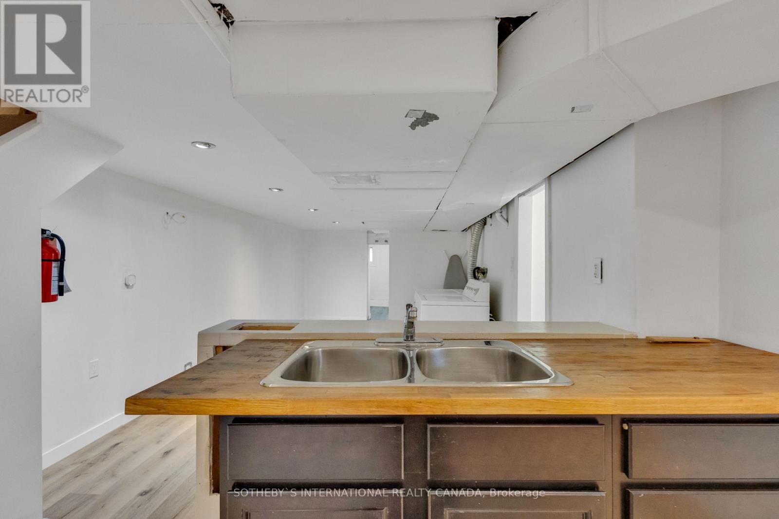 43 Burnfield Avenue, Toronto, Ontario  M6G 1Y4 - Photo 24 - W12076930