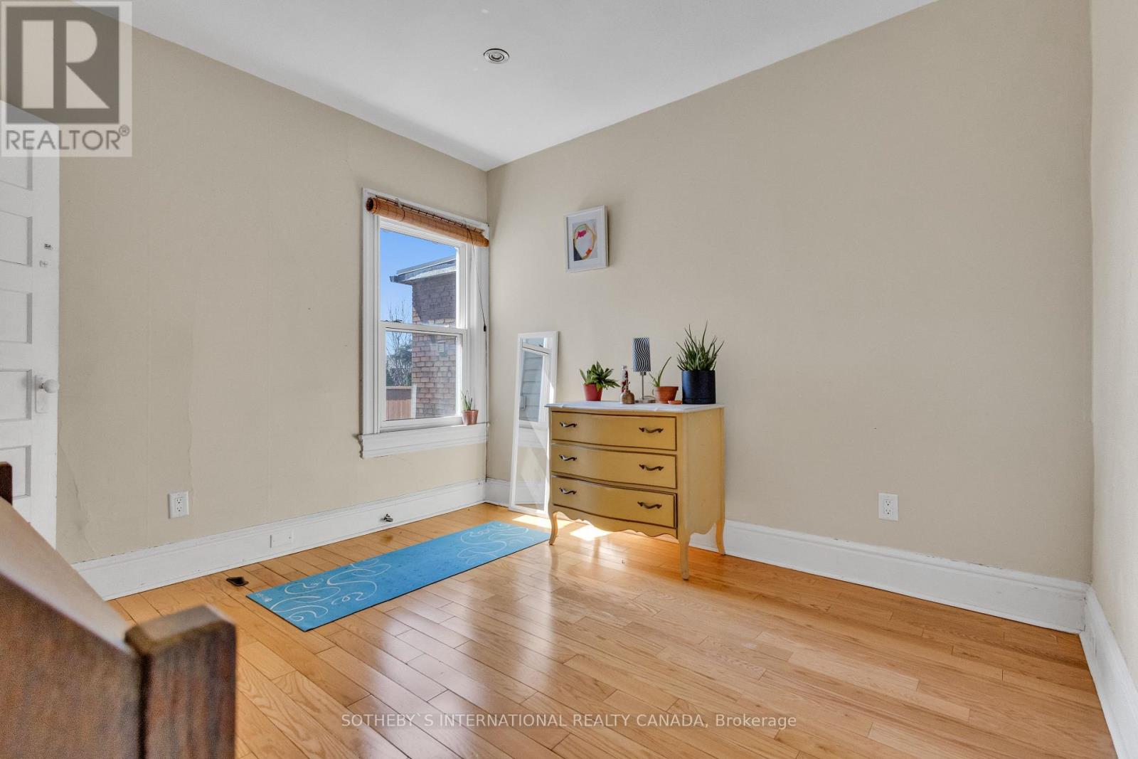 43 Burnfield Avenue, Toronto, Ontario  M6G 1Y4 - Photo 18 - W12076930