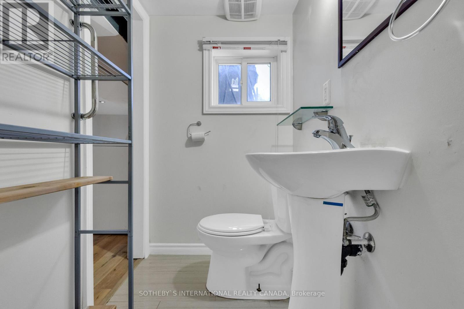 43 Burnfield Avenue, Toronto, Ontario  M6G 1Y4 - Photo 30 - W12076930