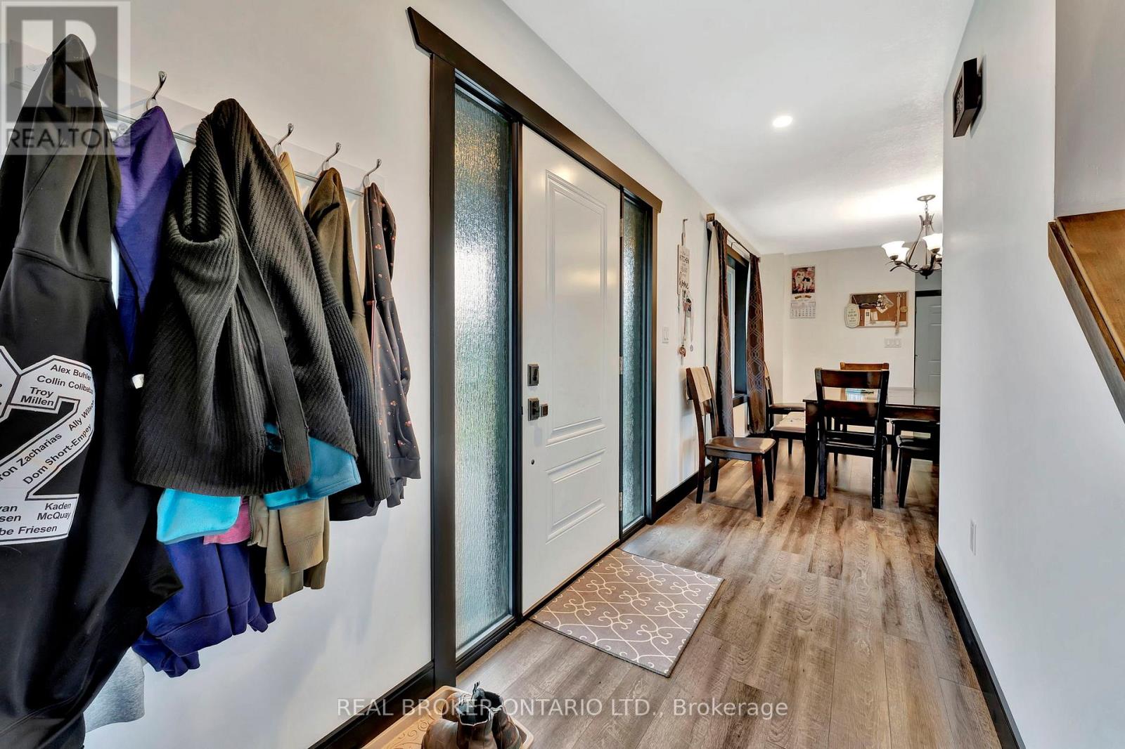 2445 East Quarter Line Road, Norfolk, Ontario  N4B 2W4 - Photo 5 - X12144136