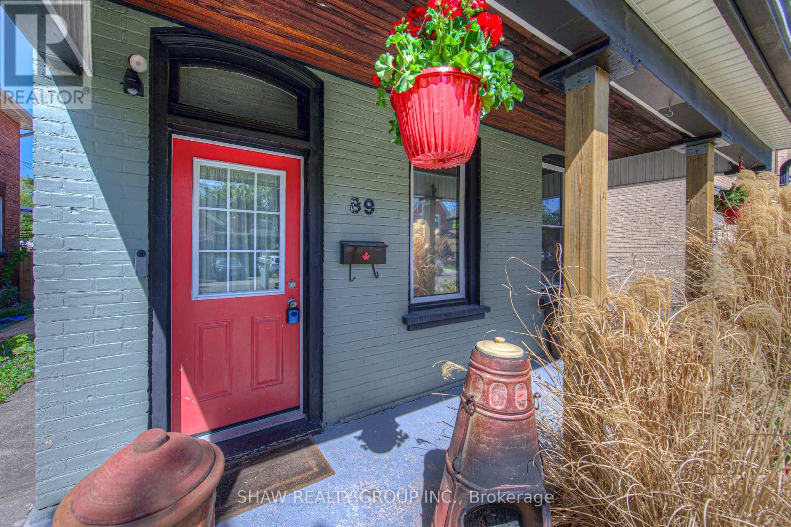 89 Park Avenue, Brantford, Ontario  N3S 5H4 - Photo 4 - X12144179