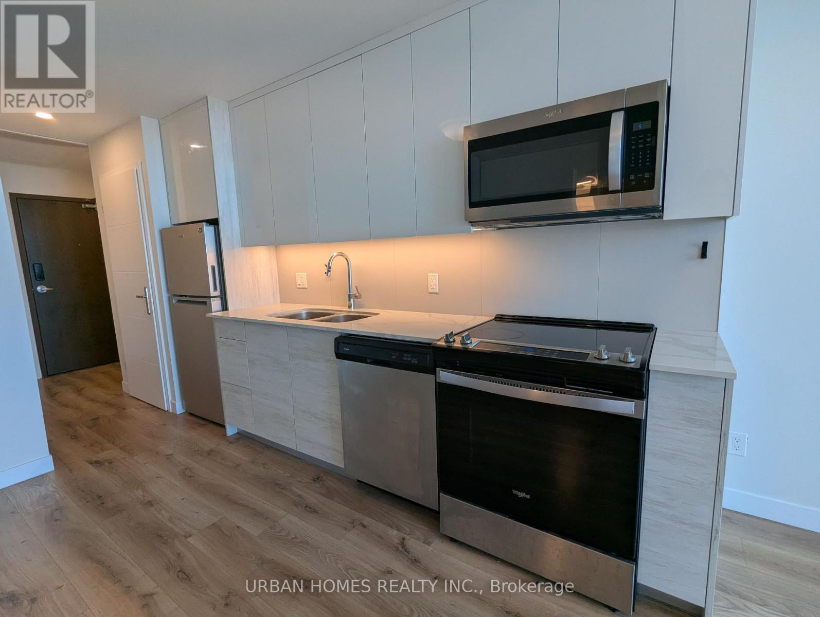 Property at 1705 - 60 FREDERICK STREET image 4