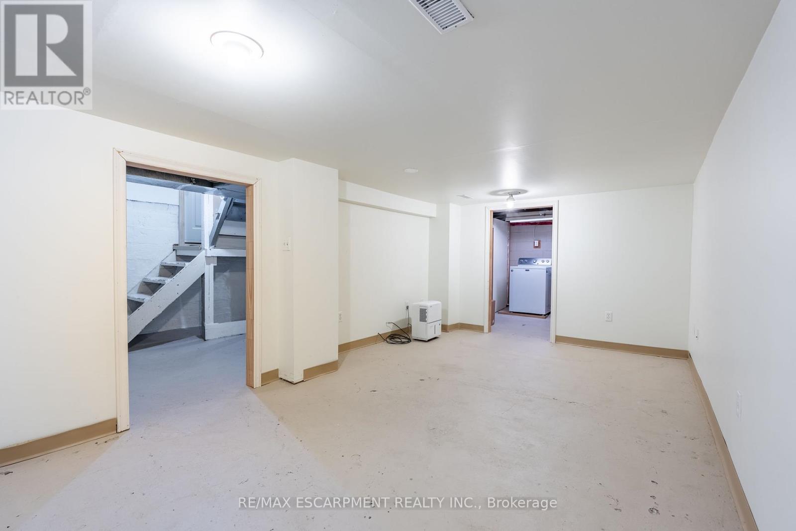 192 Ottawa Street S, Hamilton, Ontario  L8K 2E6 - Photo 28 - X12144187