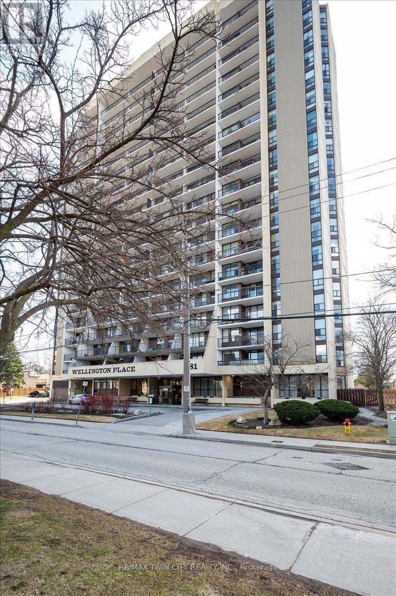 Property at 1307 - 81 CHURCH STREET image 2