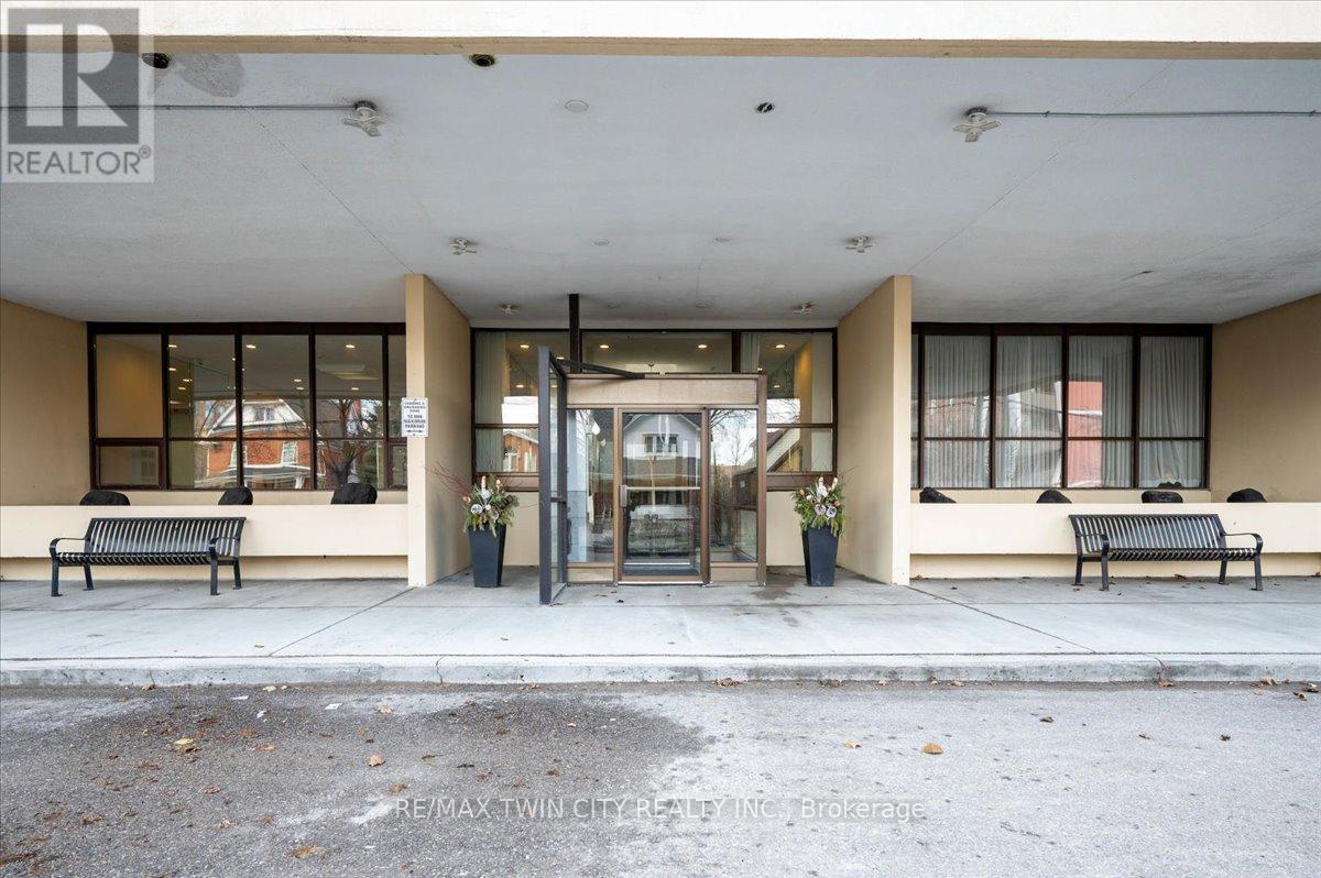 Property at 1307 - 81 CHURCH STREET image 4
