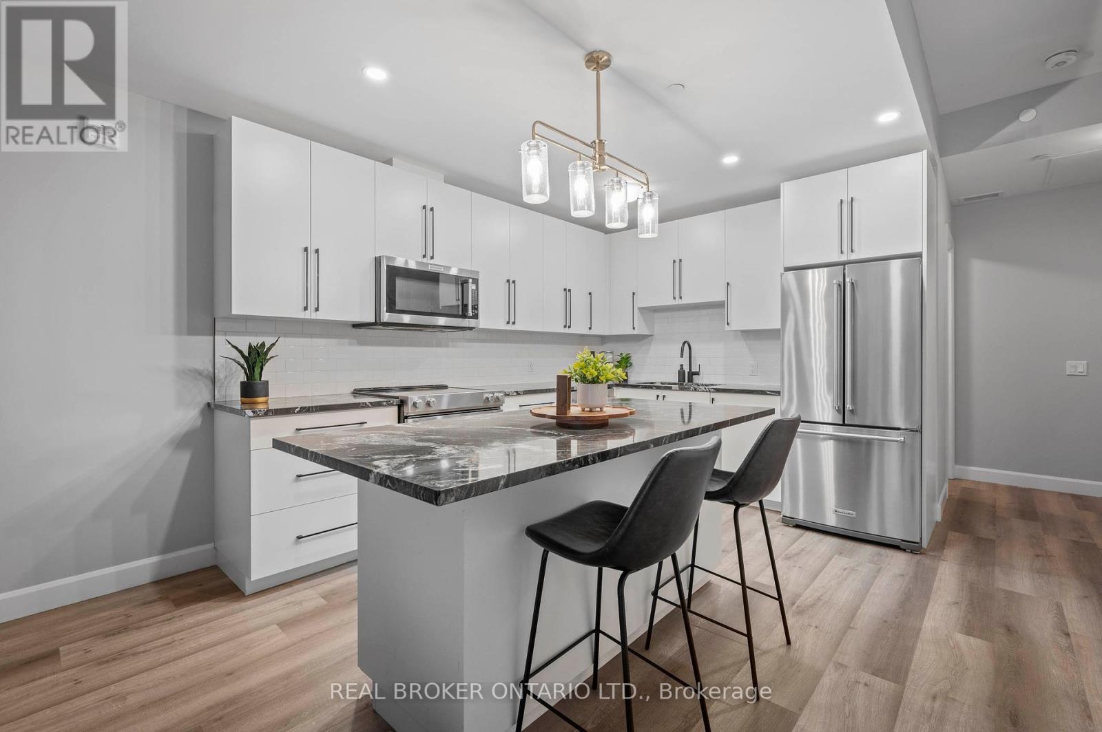 Property at 207 - 51 DAVID STREET image 3