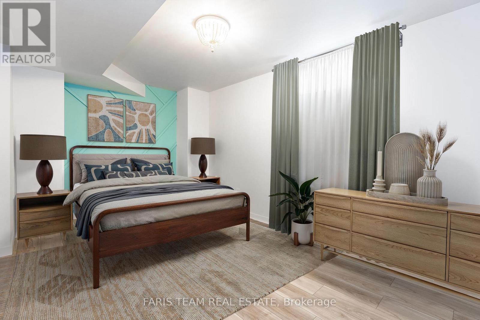 43 Dunnett Drive, Barrie, Ontario  L4N 0J7 - Photo 25 - S12053371