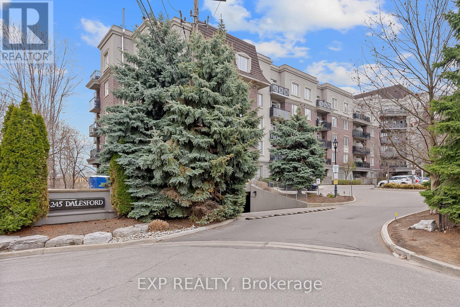 217 - 245 Dalesford Road, Toronto, Ontario  M8Y 4H7 - Photo 39 - W11986023
