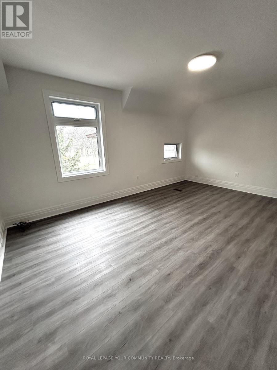 Upper Level - 141 Westmoreland Avenue, Toronto, Ontario  M6H 3A1 - Photo 16 - W12092581