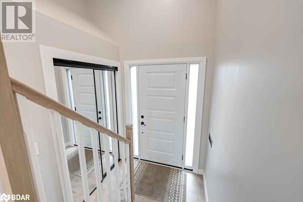 Property at 2252 RICHARD Street image 3