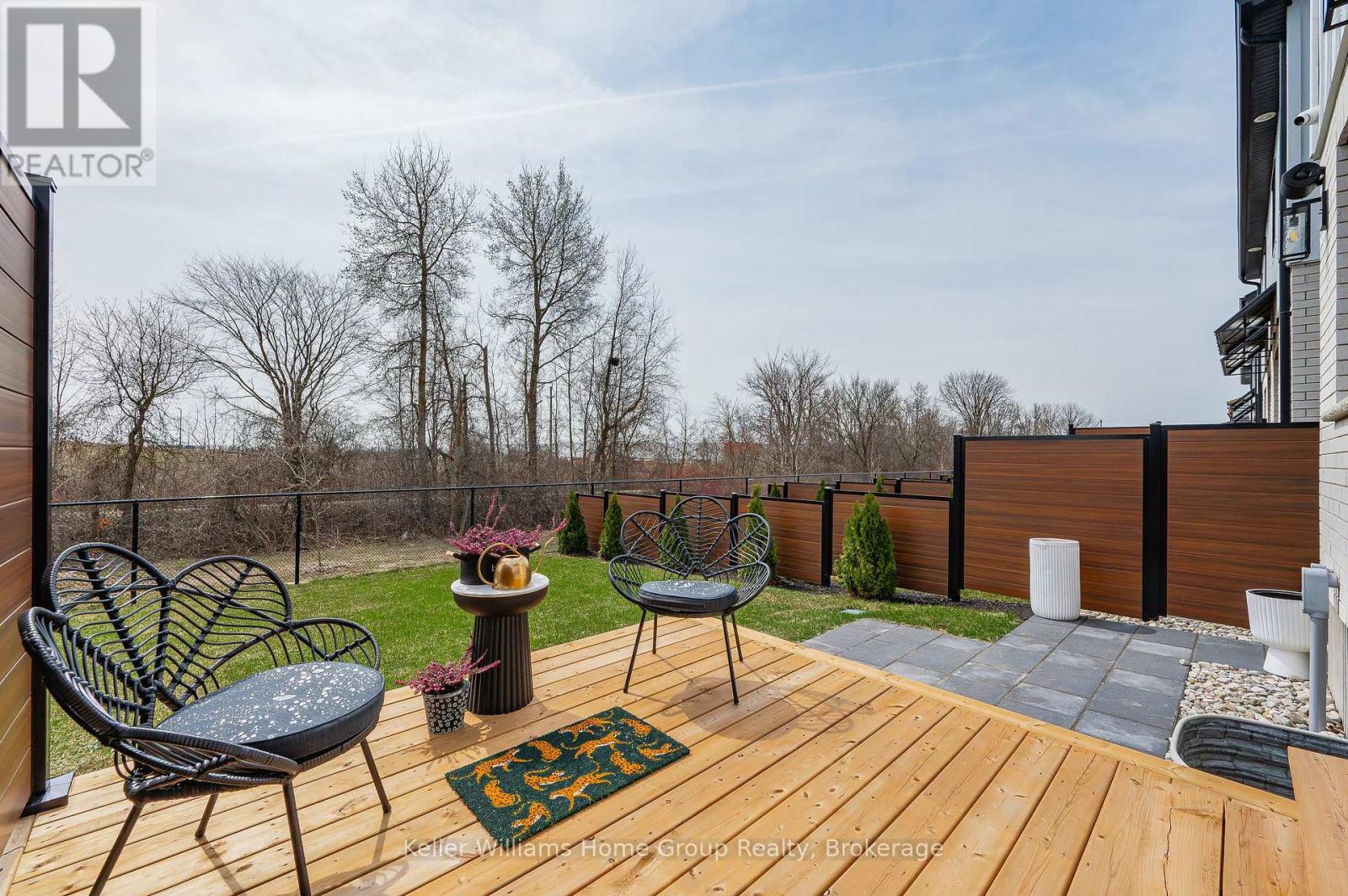 37 Halls Drive, Centre Wellington, Ontario N0B 1S0 - Photo 46 - X12084274
