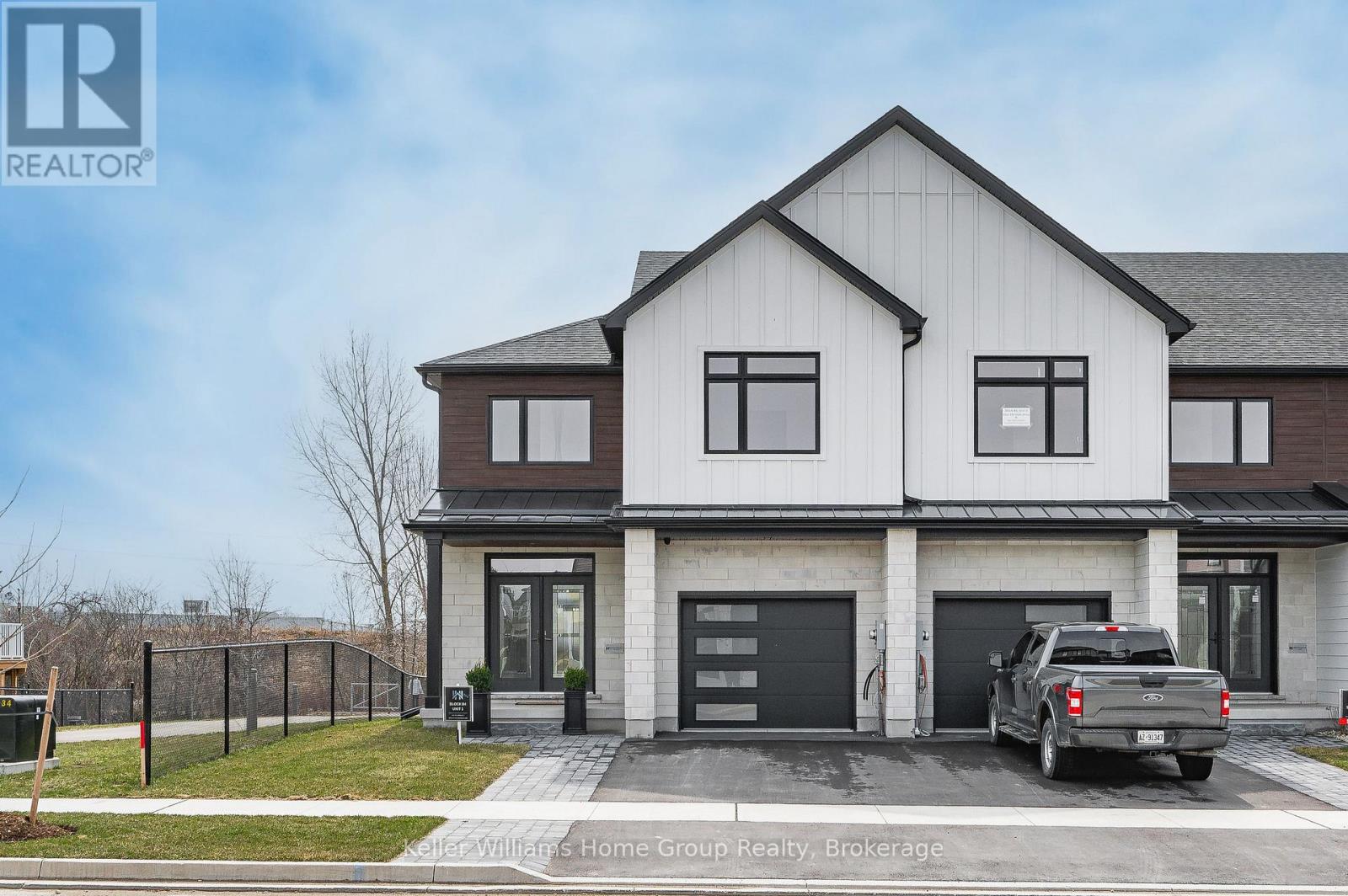 37 Halls Drive, Centre Wellington, Ontario N0B 1S0 - Photo 3 - X12084274