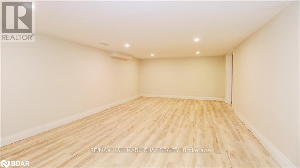 255 Calford Street, Essa, Ontario  L0M 1B0 - Photo 27 - N12136301