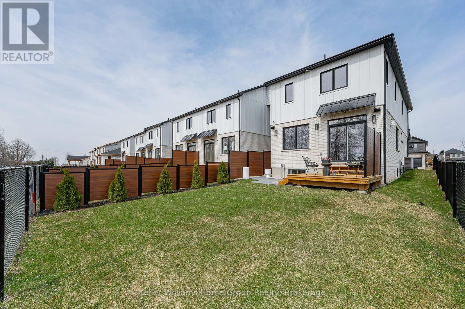 37 Halls Drive, Centre Wellington, Ontario N0B 1S0 - Photo 50 - X12084274