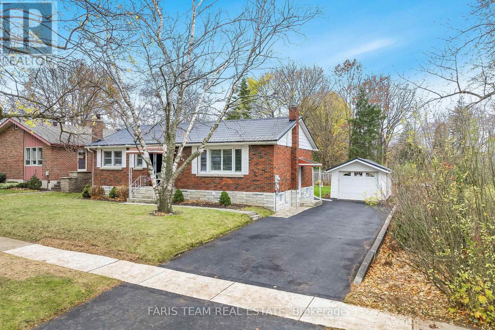 Property at 132 RODNEY STREET image 1