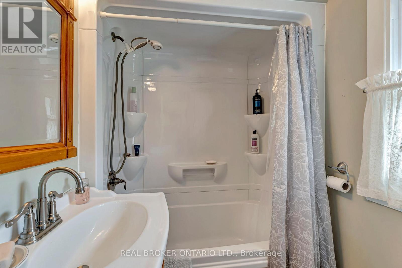 1077 La Plante Road, Tillsonburg, Ontario  N4G 4G9 - Photo 20 - X12116633