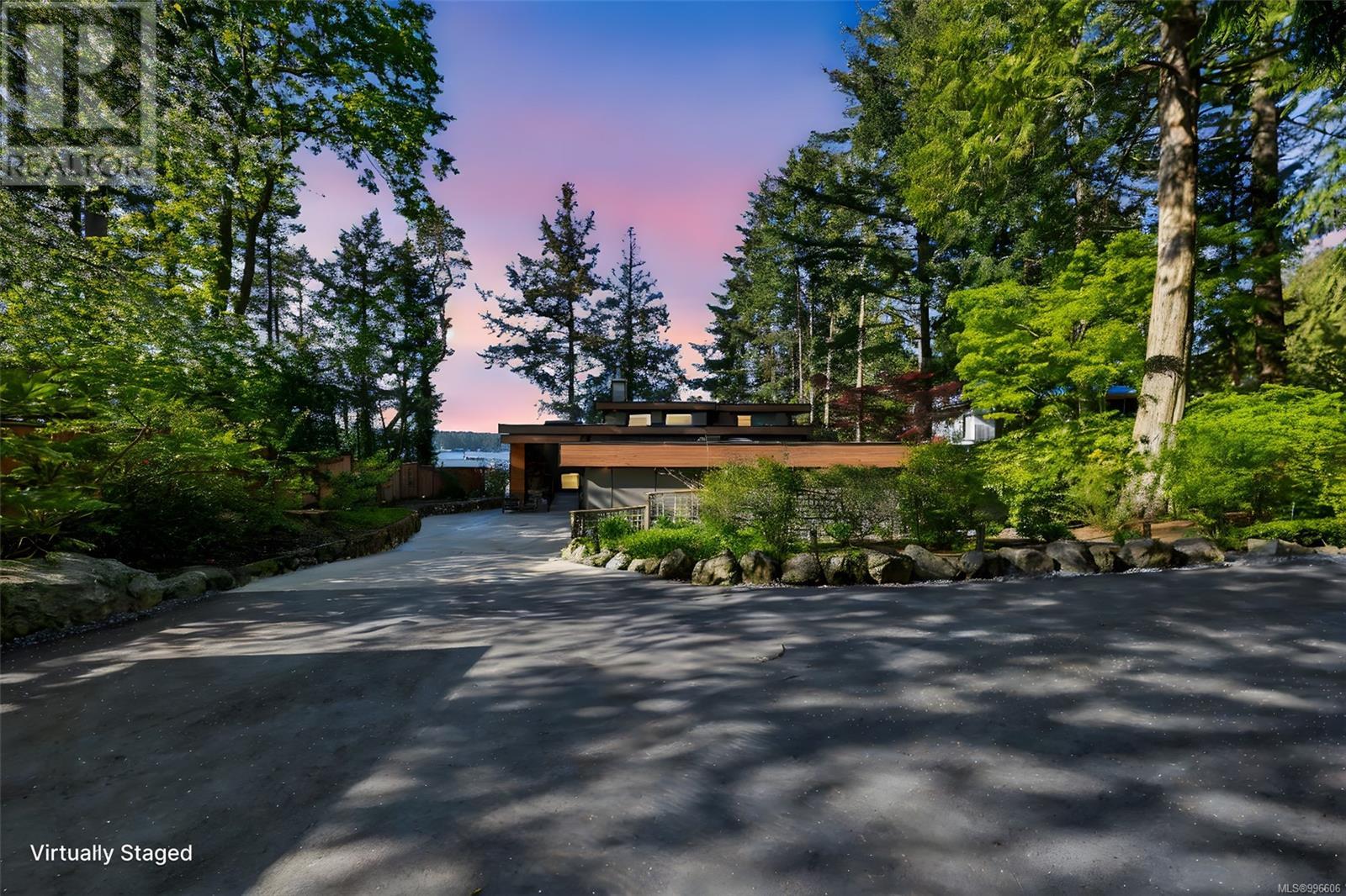 Property at 2250 Dolphin Rd image 1