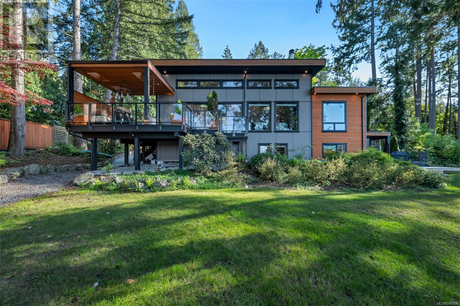 Property at 2250 Dolphin Rd image 3