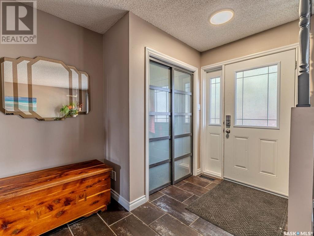 Property at 435 Charlebois WAY image 3