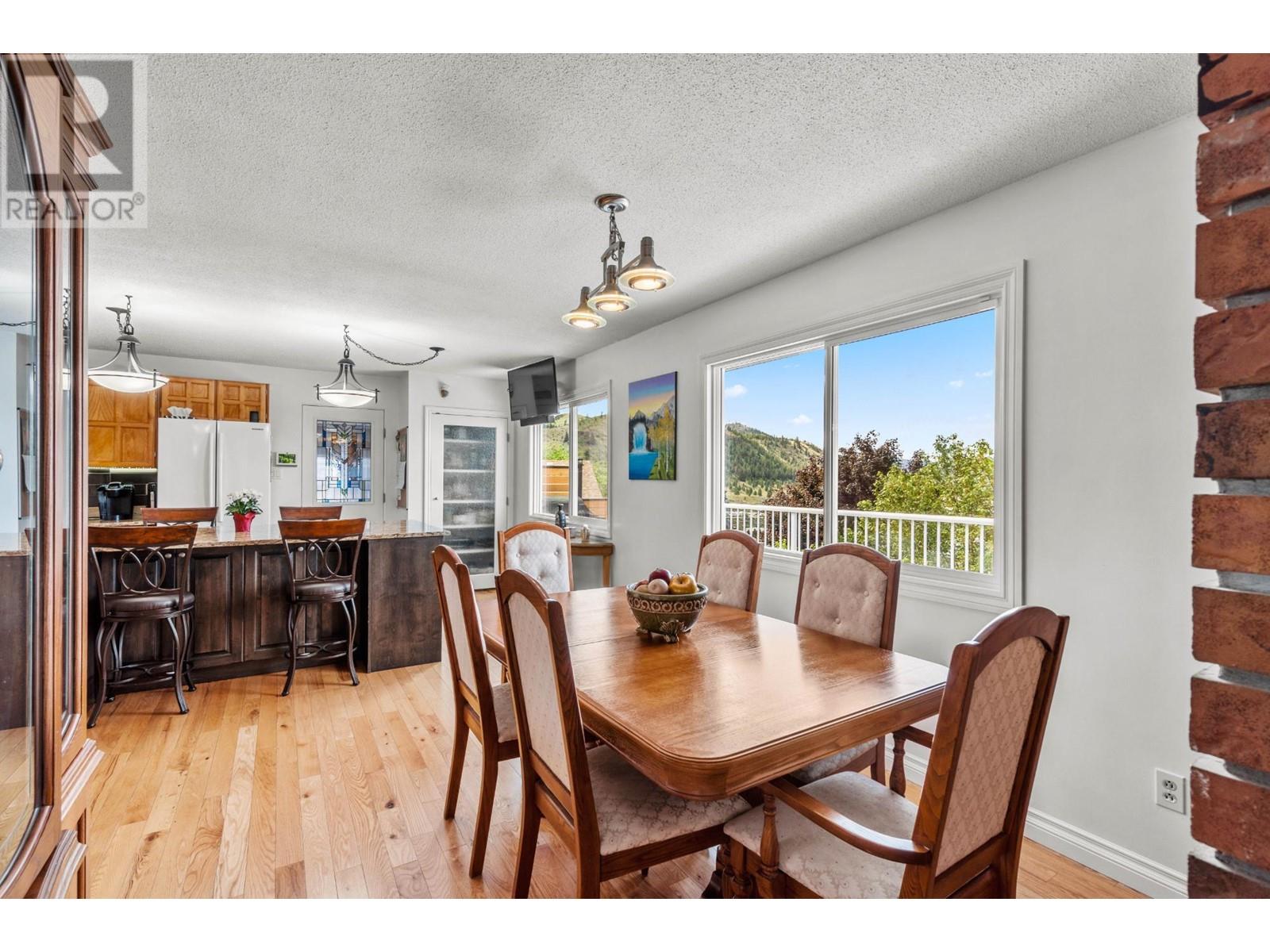 Property at 776 SPRINGRIDGE Place image 4