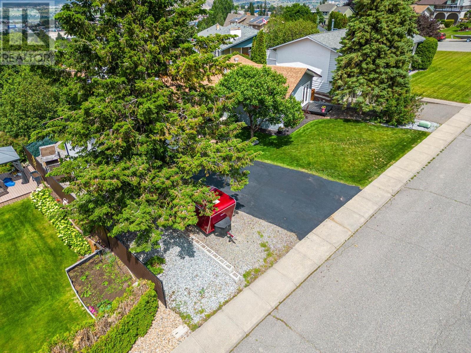 776 Springridge Place, Kamloops, British Columbia  V2E 1C9 - Photo 7 - 10347496
