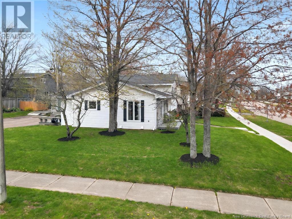 233 Hennessey Road, Moncton, New Brunswick  E1A 5P2 - Photo 30 - NB118406