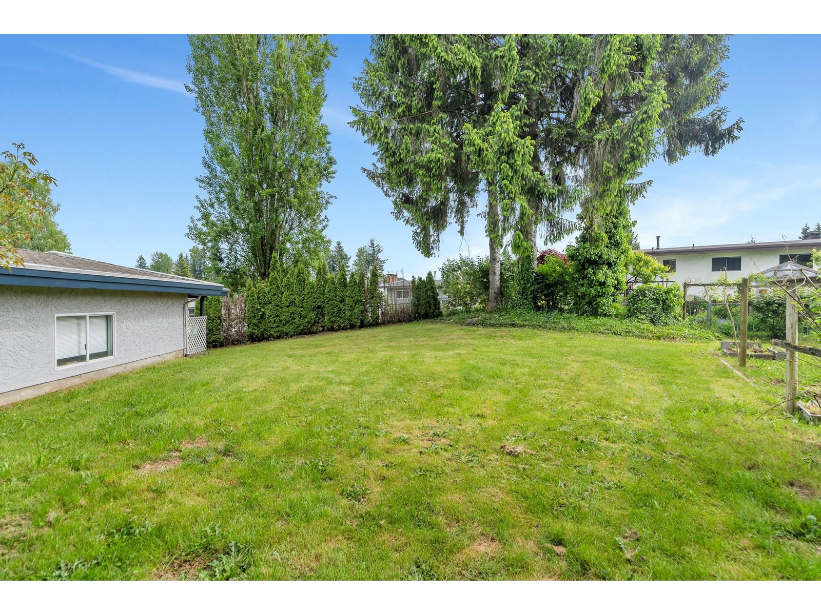 32670 Avalon Crescent, Abbotsford, British Columbia  V2T 3S6 - Photo 34 - R3001221