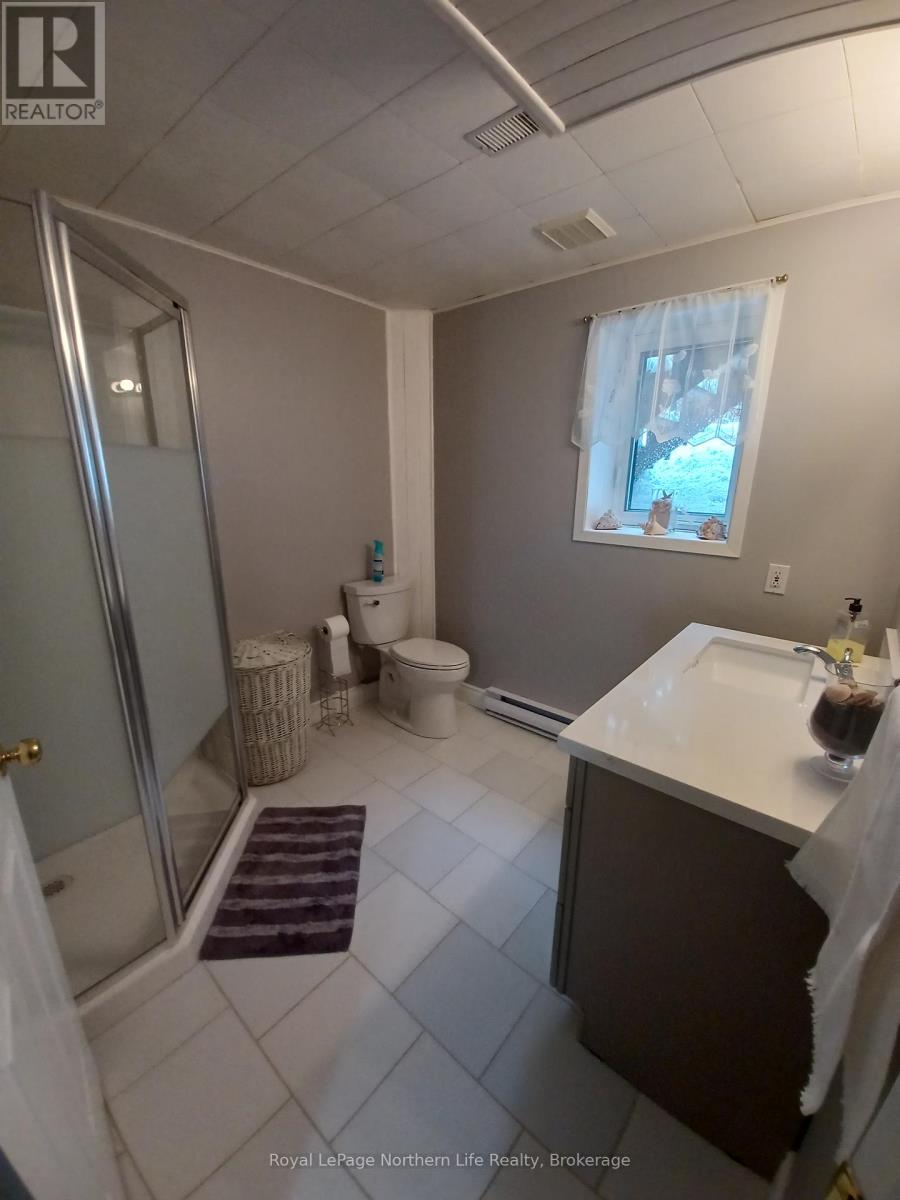 3221 Highway 17 Highway E, Papineau-Cameron, Ontario  P0H 1V0 - Photo 21 - X12058704