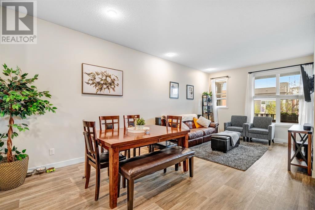 Property at 48 Carrington Boulevard image 3