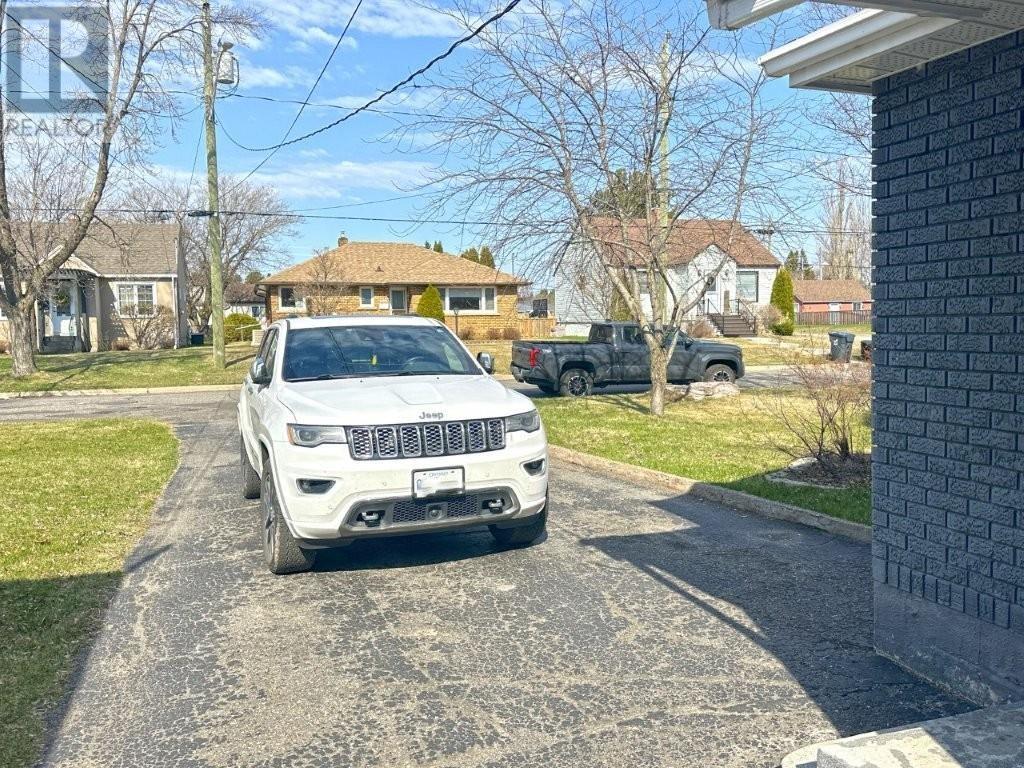 Property at 500 Egan Street image 2