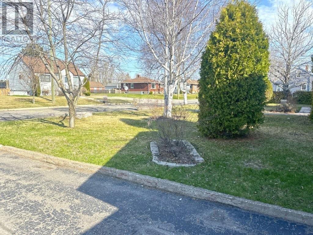 Property at 500 Egan Street image 3