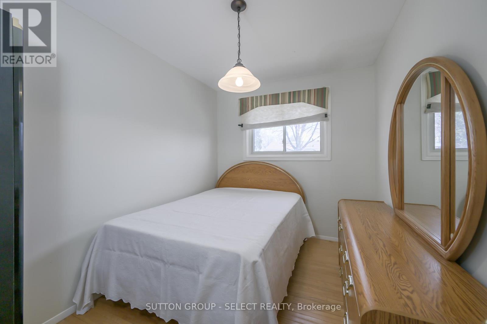 Photo 16 of 28 for 1178 Jalna Boulevard