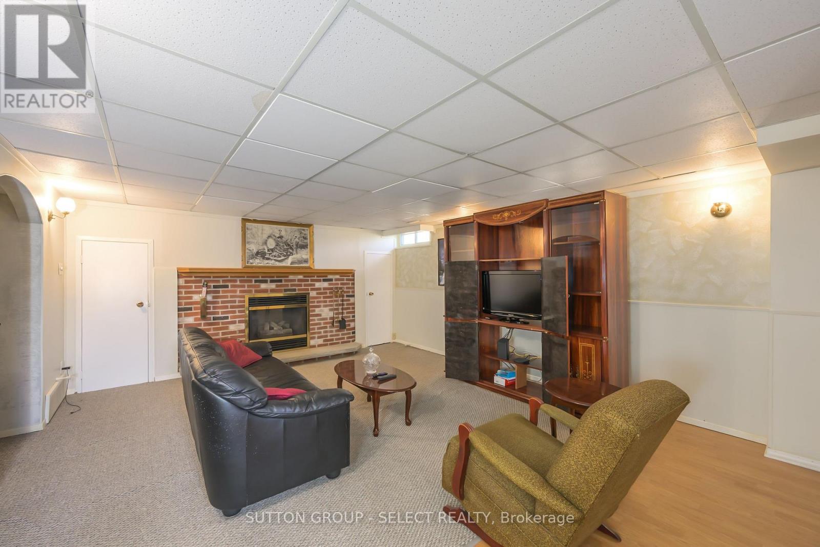 Photo 19 of 28 for 1178 Jalna Boulevard