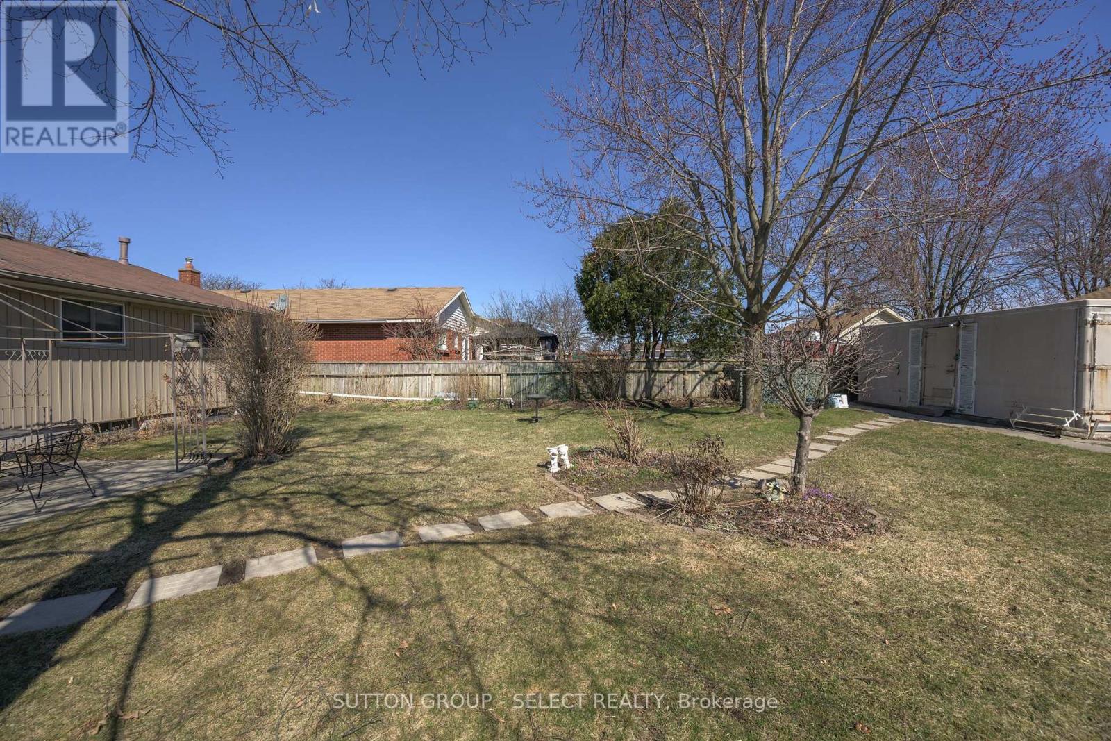 Photo 24 of 28 for 1178 Jalna Boulevard