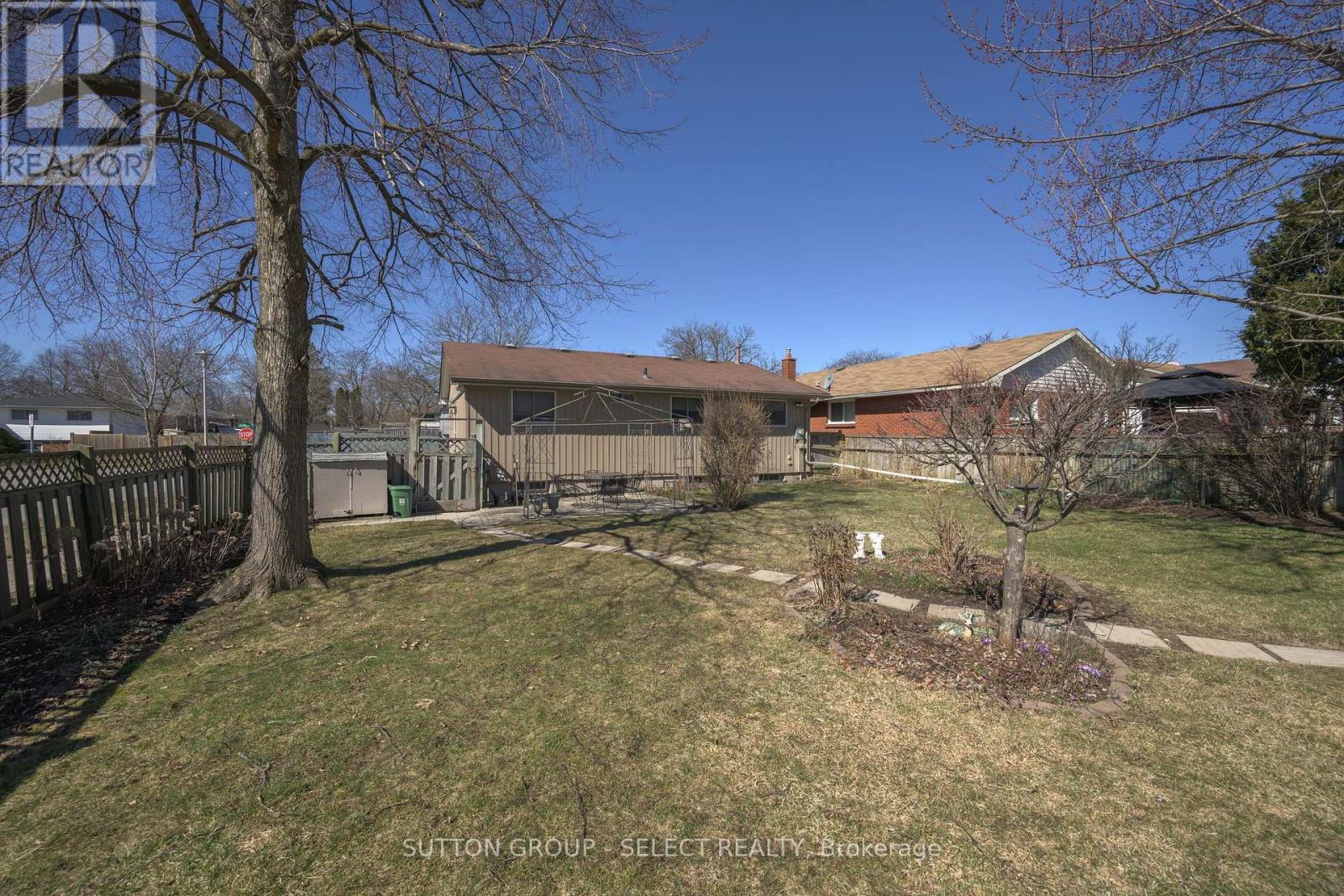 Photo 25 of 28 for 1178 Jalna Boulevard
