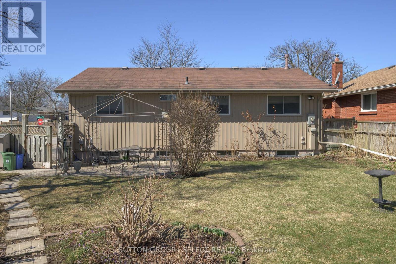 Photo 26 of 28 for 1178 Jalna Boulevard