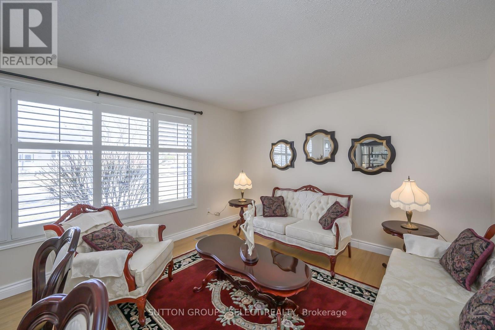 1178 Jalna Boulevard, London South (South X), Ontario  N6E 2C3 - Photo 7 - X12144453