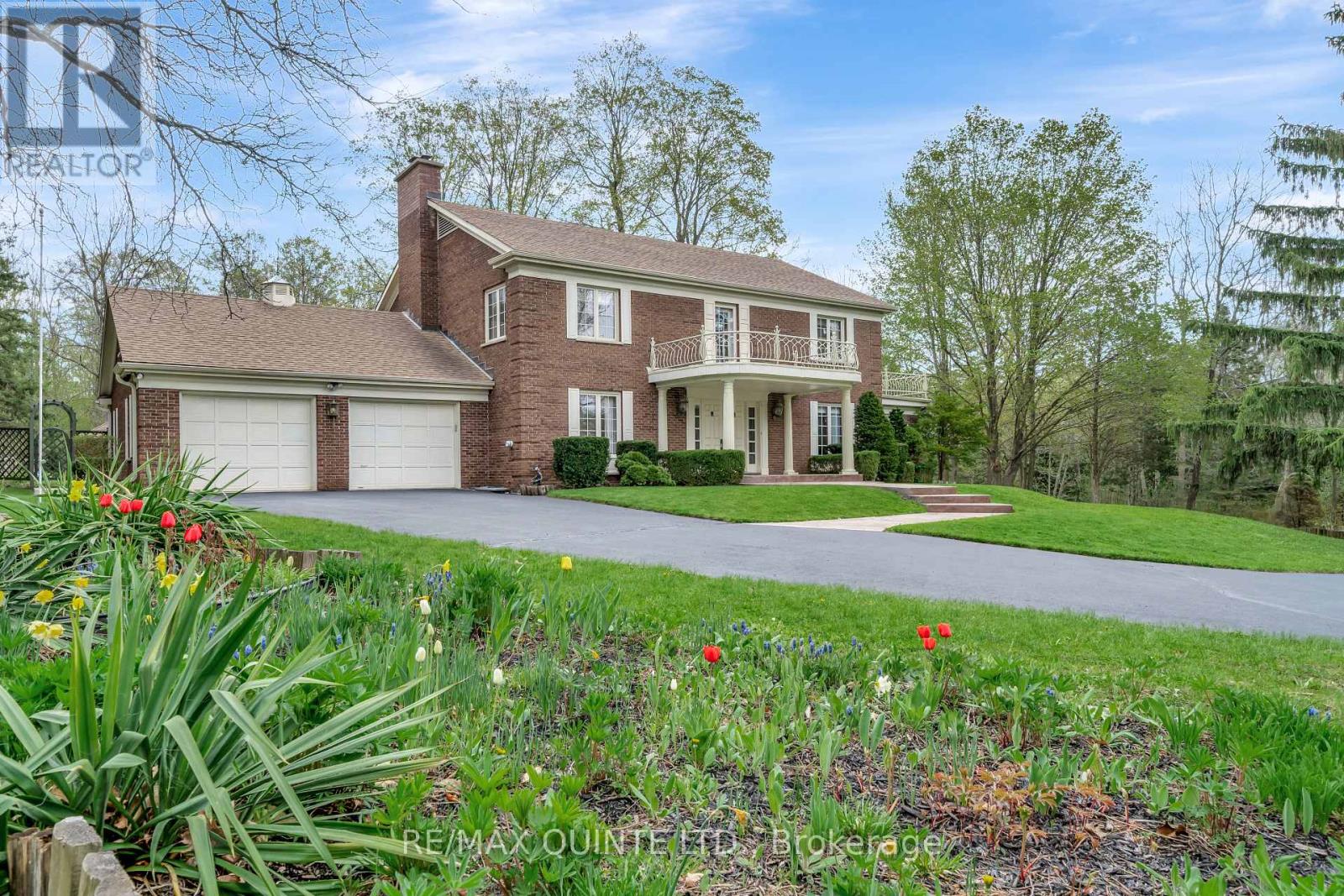 Property at 1386 WALLBRIDGE-LOYALIST ROAD image 2
