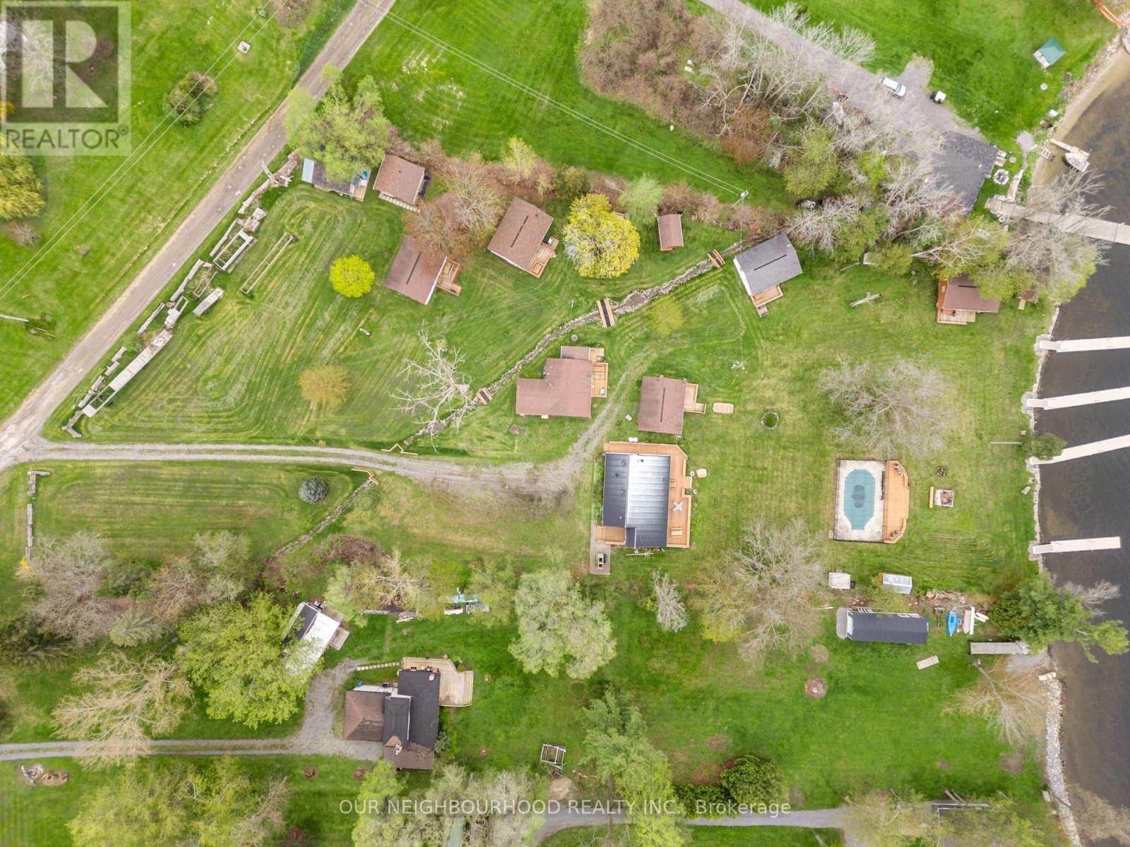 10 Richardson Road, Prince Edward County, Ontario K0K 2T0 - Photo 2 - X12144380