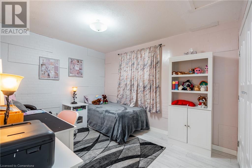 511 Stone Church Road W, Hamilton, Ontario  L9B 1A5 - Photo 19 - 40727671