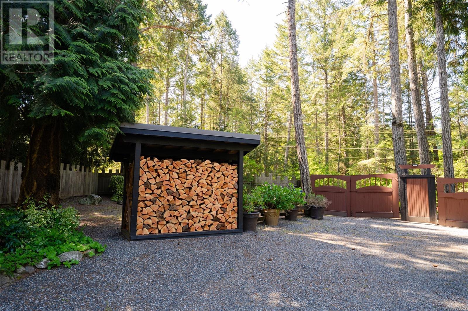 1126 North Rd, Gabriola Island, British Columbia  V0R 1X3 - Photo 57 - 999682