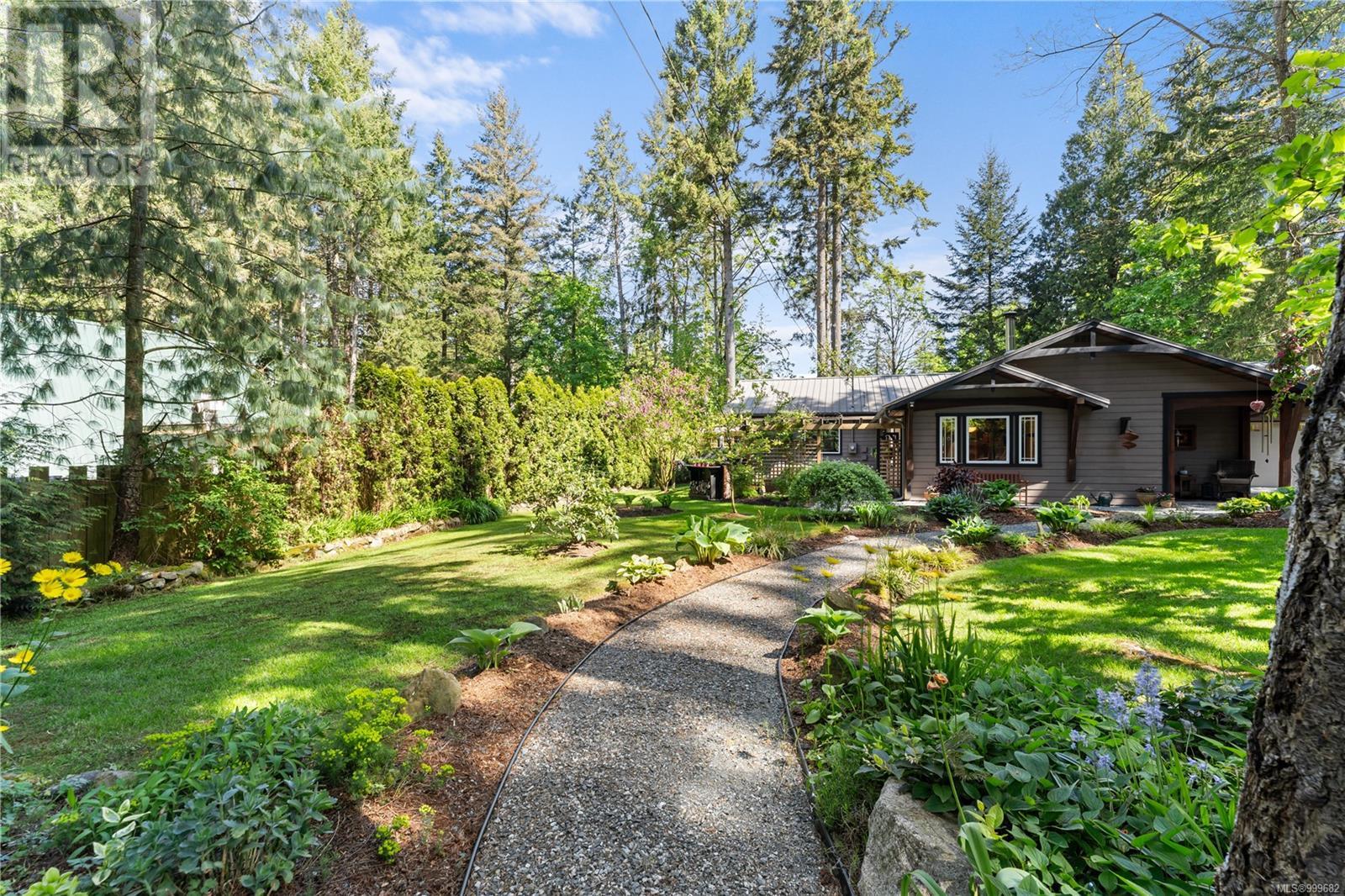 1126 North Rd, Gabriola Island, British Columbia  V0R 1X3 - Photo 58 - 999682